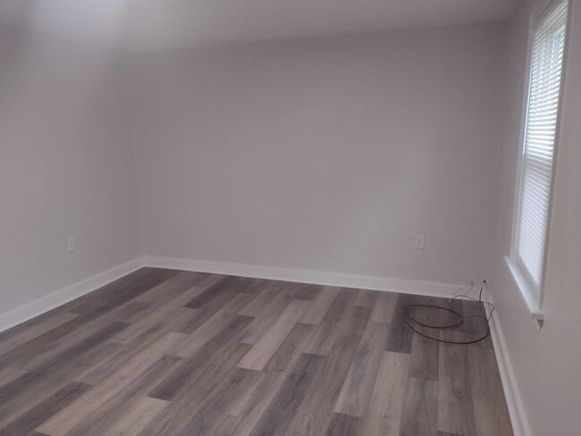 Building Photo - Beautiful Apartment for Rent