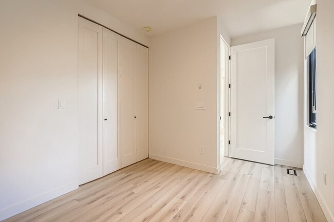 Building Photo - 3229 Quivas St