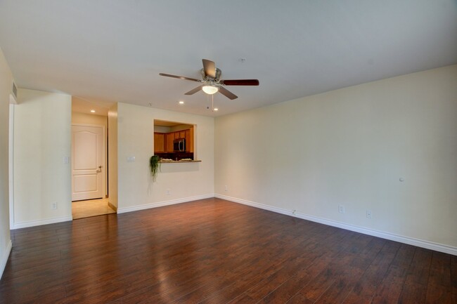 Building Photo - 2111 Jetty Rock Dr