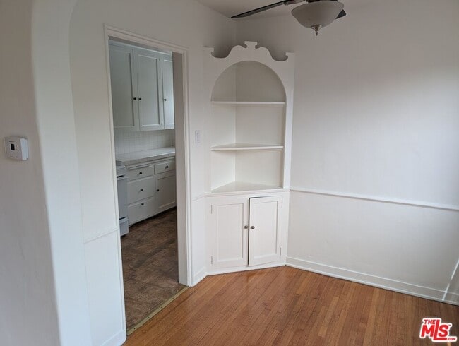 Building Photo - 1612 1/2 Glendon Ave