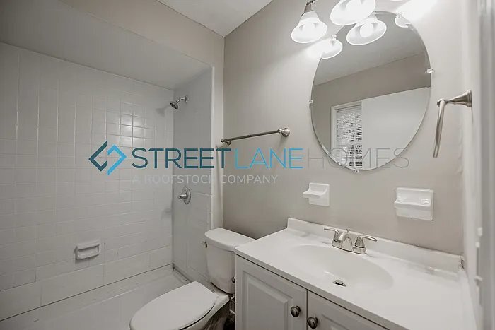 Building Photo - 5044 Old Post Rd