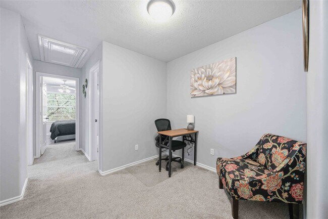 Building Photo - 71 Summer Haze Cir