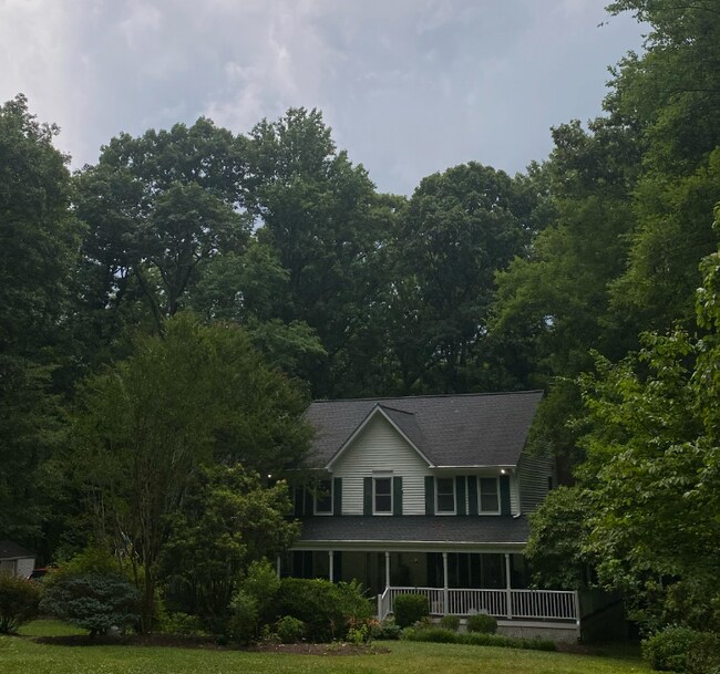 Building Photo - 10614 Samaga Dr