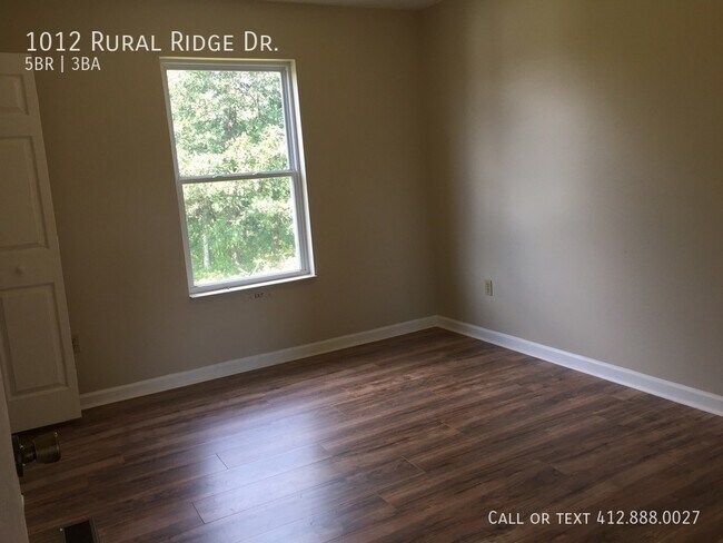 Building Photo - 1012 Rural Ridge Dr