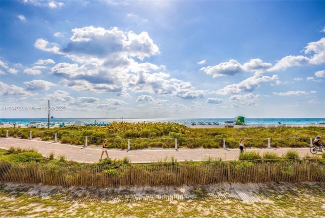 Building Photo - 401 Ocean Dr