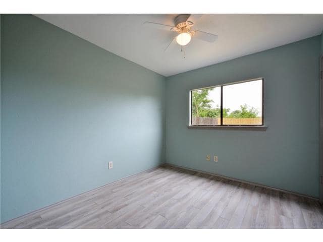 Building Photo - 12921 Covington Trail