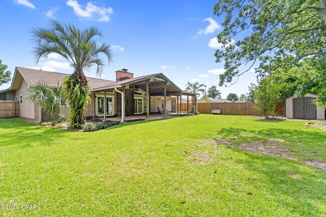 Building Photo - 136 Derby Woods Dr