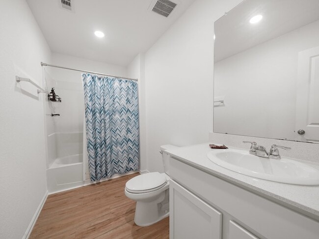 Building Photo - 1238 Millers Pass Dr