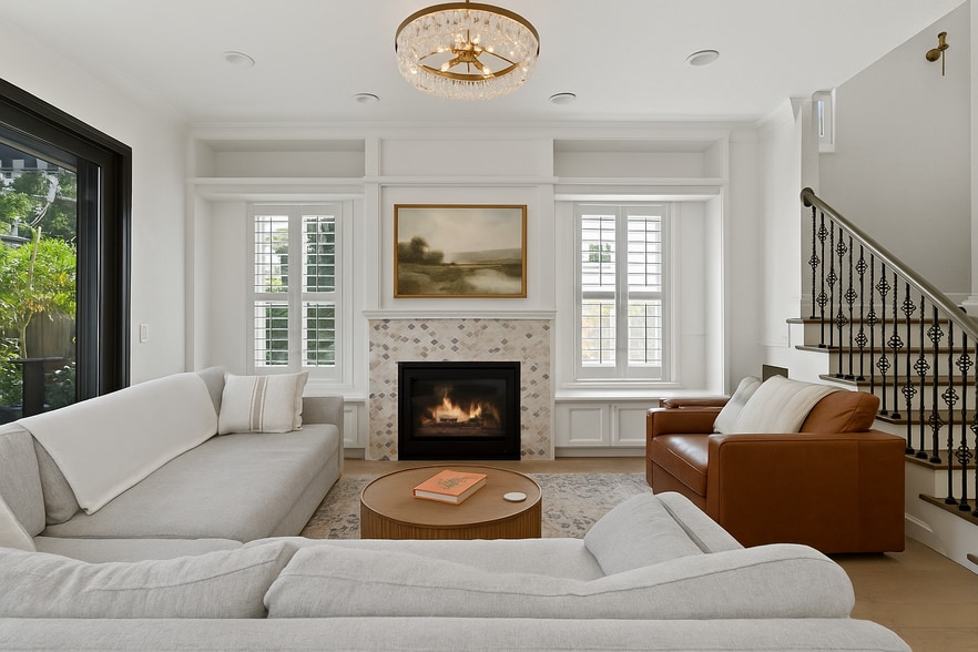 Building Photo - 2936 W Knights Ave