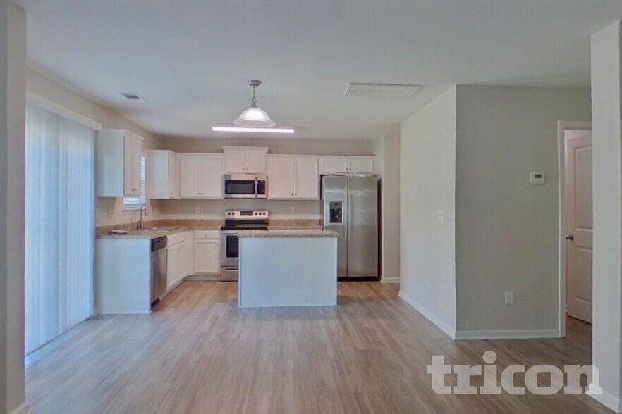 Building Photo - 2641 Cider Ridge Rd