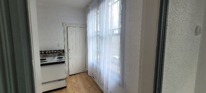 Building Photo - 231 S Prospect St