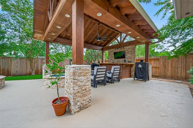 Building Photo - 6854 Adrienne Arbor Dr