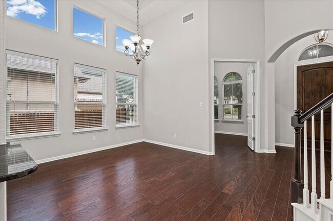 Building Photo - 811 Wilson Ranch Pl