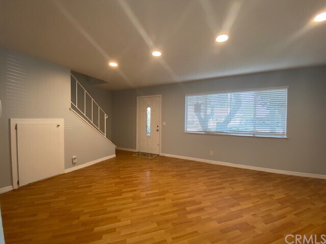 Building Photo - 9916 Continental Dr