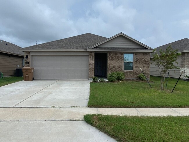 Primary Photo - NEWER 4 BDRM HOME IN FLOUR BLUFF ISD!