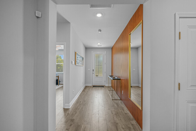 Building Photo - 1168 Baker Crk Lp