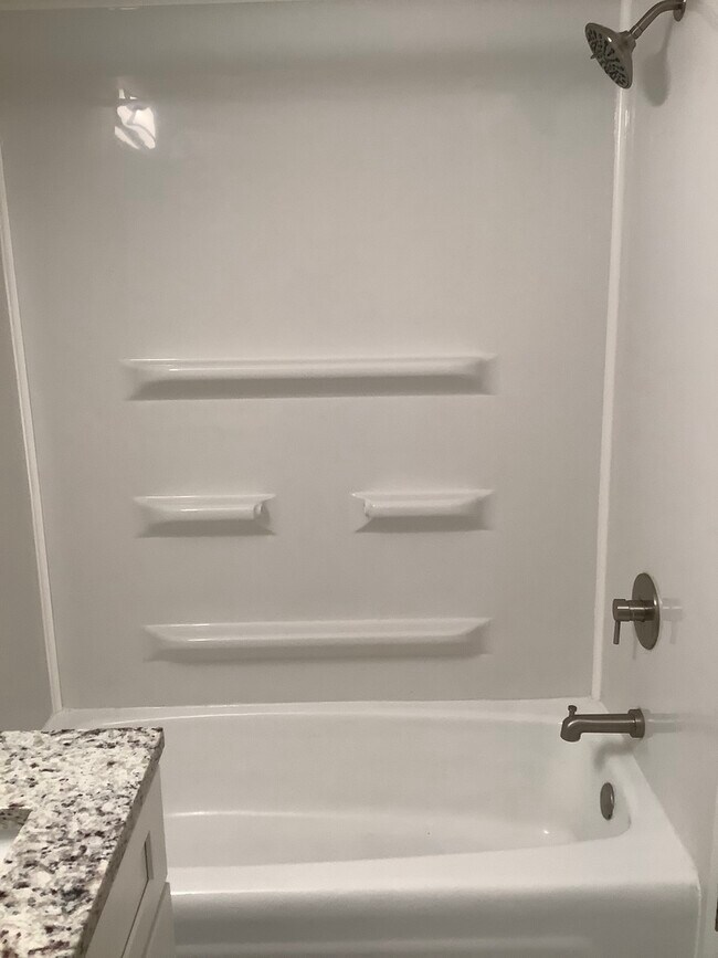 Building Photo - 10408 Menard Ave