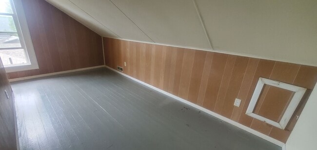 Building Photo - Pre-Leasing for September - 7Bed/3.5bath House