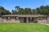 Building Photo - 1001 Wildwood Blvd