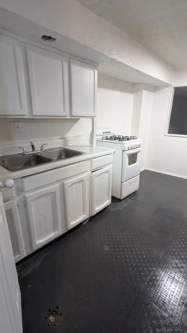 Building Photo - 39 E Parkview Ave