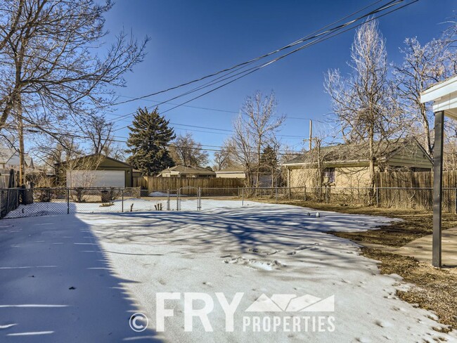 Building Photo - Great Remodel in Boston Heights