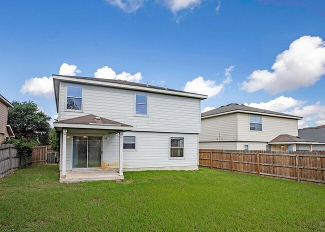 Building Photo - Easy Access to Hwy 90 & Loop 410