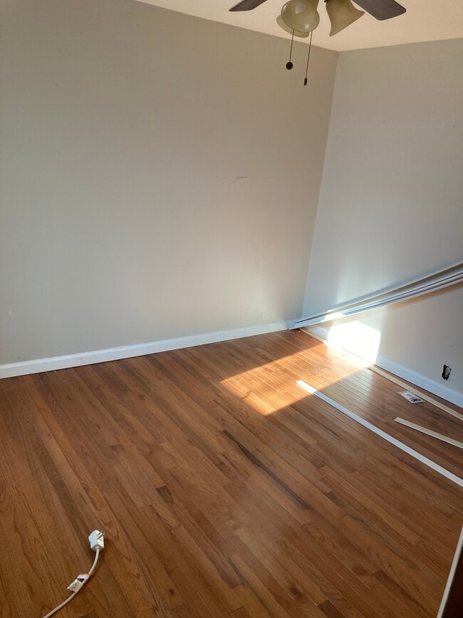 Building Photo - 32 Cedar Trail