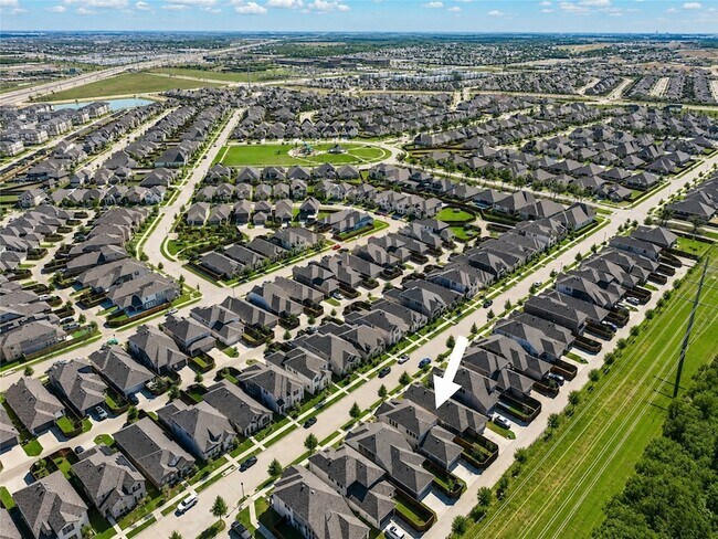 Building Photo - 12361 Hulson Trl