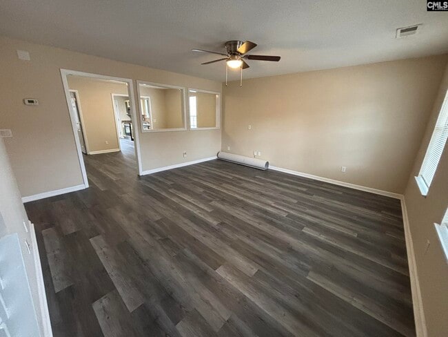 Building Photo - 107 Chapelwood Dr