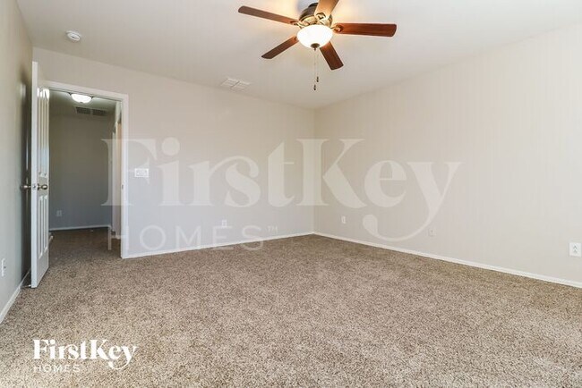 Building Photo - 11649 W Duran Ave