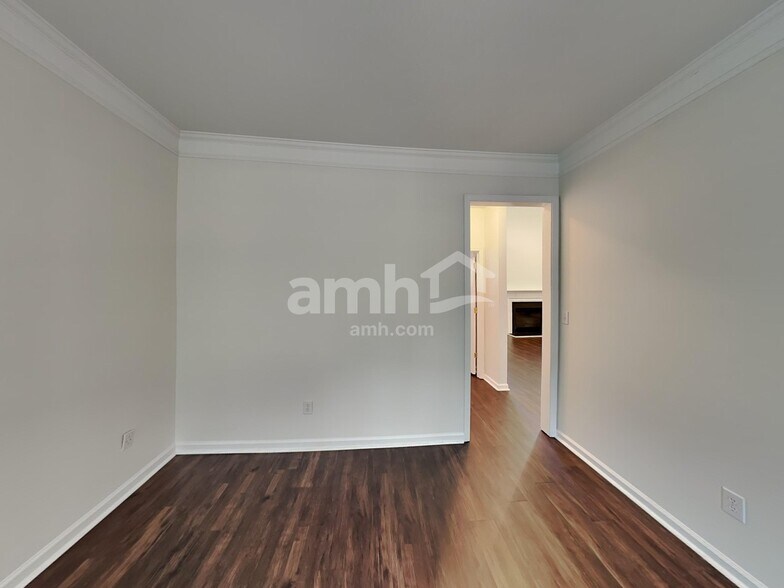 Building Photo - 16202 Grafham Cir