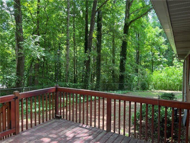 Building Photo - 3170 Douglas Ln