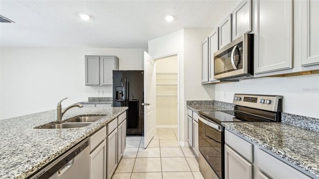 Building Photo - 5708 Sunbonnet Wy