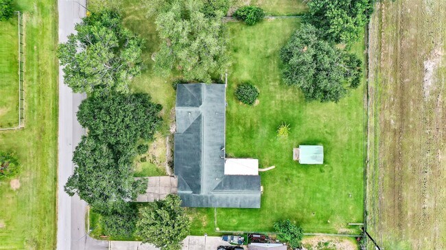 Building Photo - 3605 Longherridge Dr
