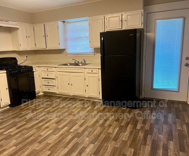 Building Photo - 340 Sumerset Dr