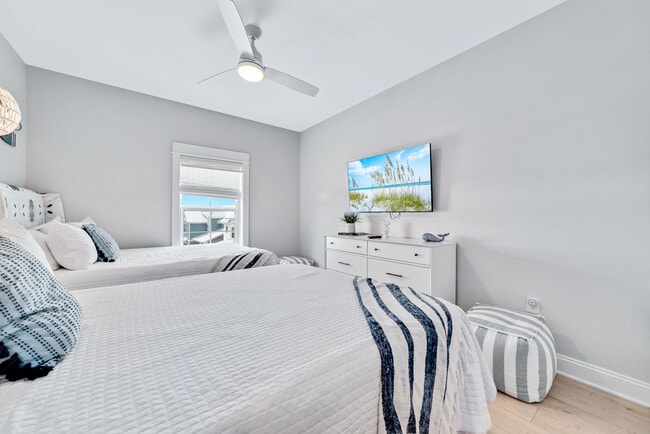 Building Photo - Orange Beach