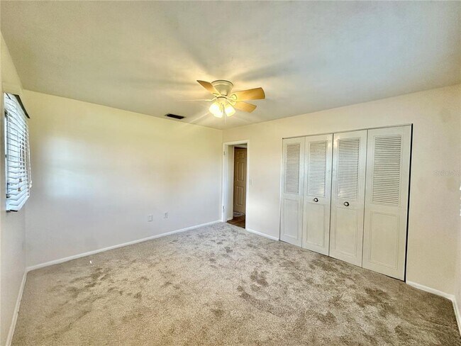 Building Photo - 141 Poe Dr