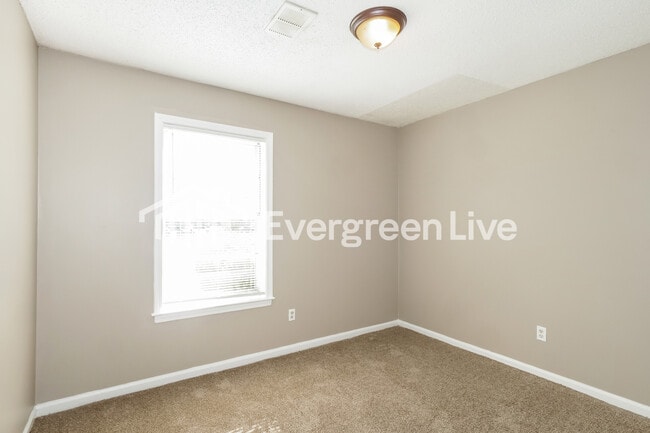 Building Photo - 5343 Cosmos Cove