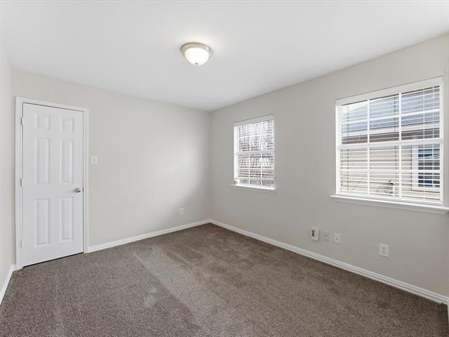 Building Photo - 464 Bass Rd