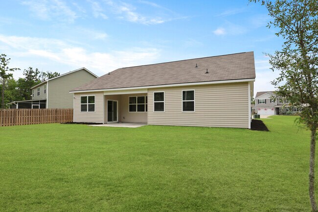 Building Photo - 217 Wedge Cir