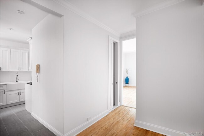 Building Photo - 34-40-40 79th St