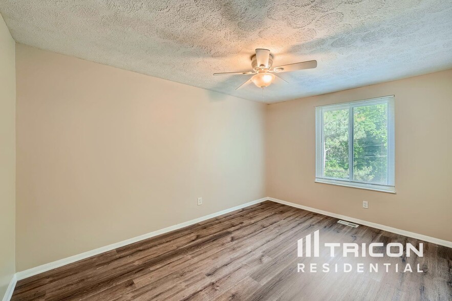 Building Photo - 5909 Chatham Ct NW
