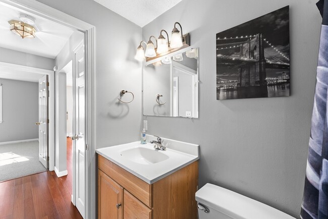 Building Photo - 82 Boylston Ln