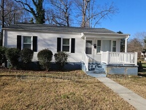 Building Photo - 1212 McCormick St