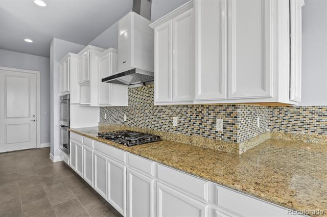 Building Photo - 9781 Cantabria Point