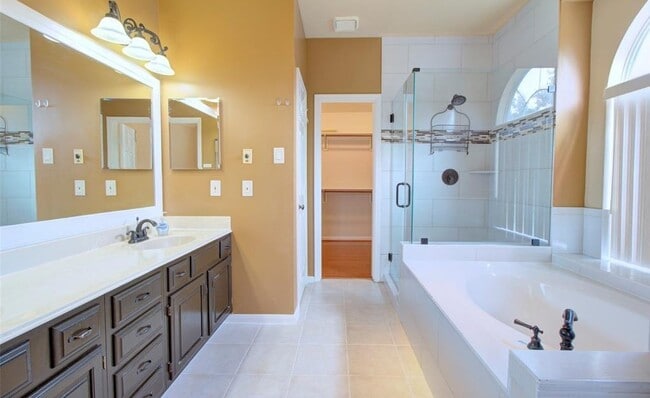 Building Photo - 1226 Rabbs Crossing