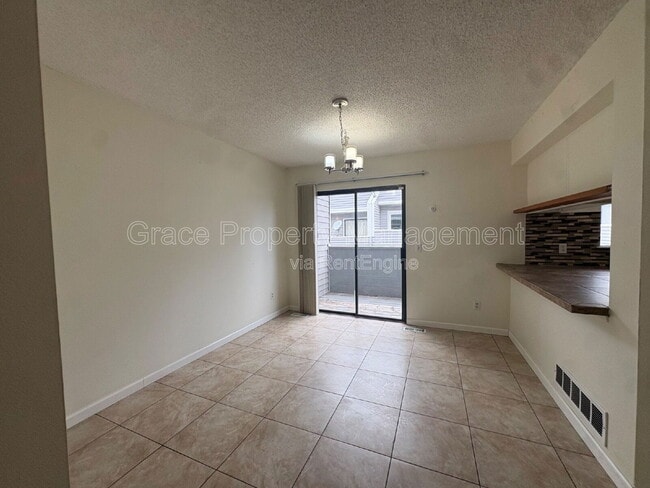 Building Photo - 26 S Nome St