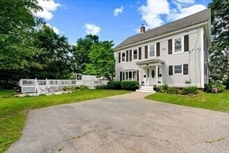 Building Photo - 50 George St