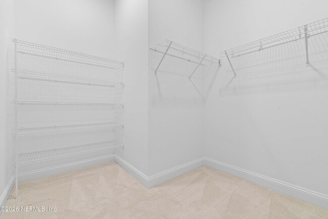 Building Photo - 174 Pine Leaf Dr