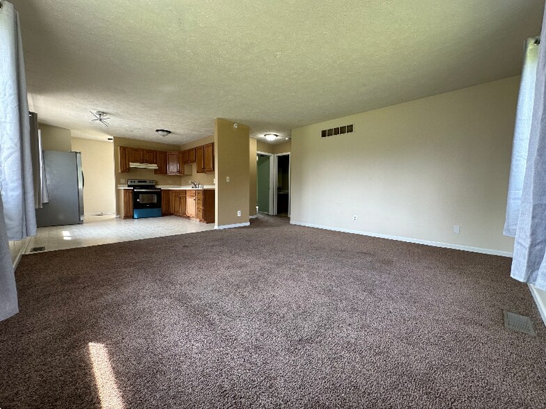 Building Photo - 4429 Aurelius Rd